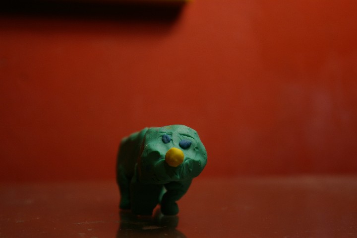 519a_W's Clay dog 300ppi 12x18 2007_10_29_IMGP2446
