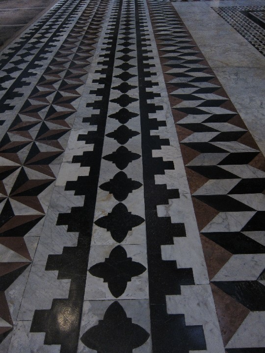 070r_Siena_2010-08-01_IMG_7884