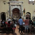 066a_Siena_Crowd_Before_the_Head_of_Santa_Caterina_IMG_4450_20100726